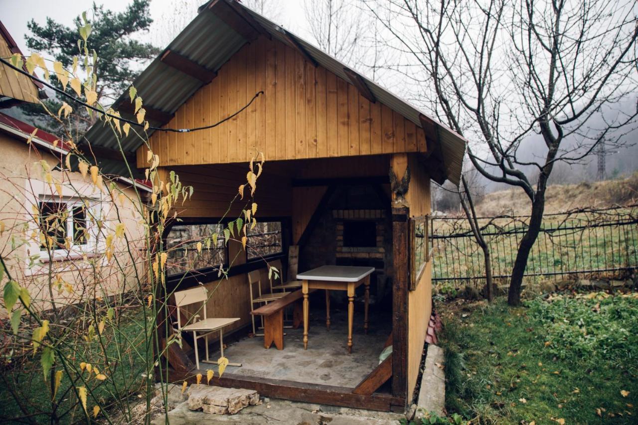 Cottage Nezabudka Jaremtsche Exterior foto