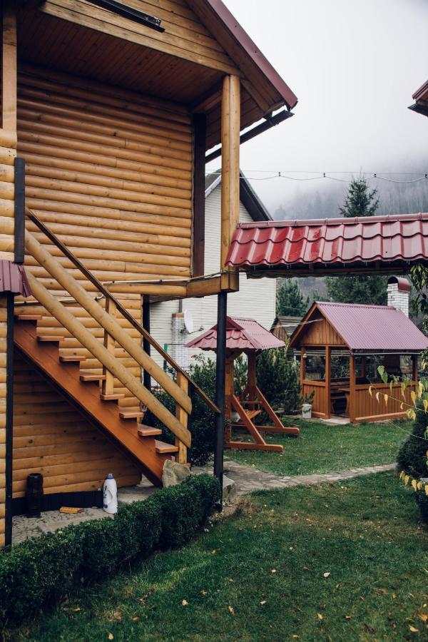 Cottage Nezabudka Jaremtsche Exterior foto
